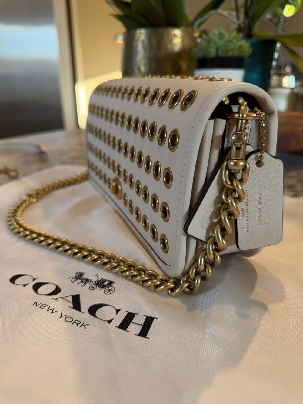 Coach Dinky Bag With Grommets Chalk - Picture 10 of 12